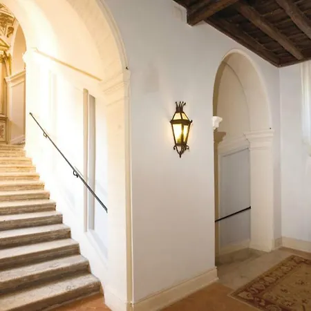 Donna Camilla Savelli - Vretreats Hotel Rome