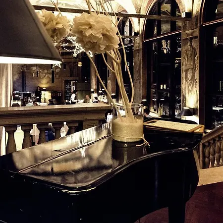 Columbus Hotel 4*