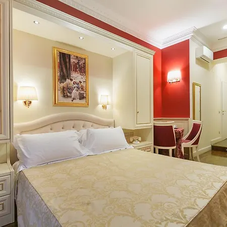 Dimora Frattina 2* Roma