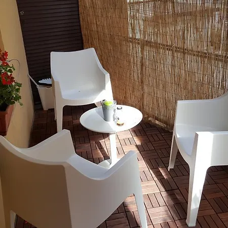 Domus Guest house 2*
