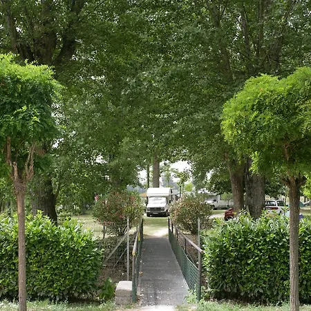 Campsite Tiber 2*