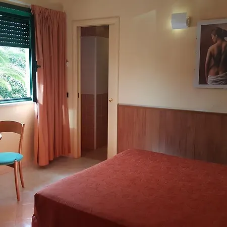 Laurence Hotel Roma