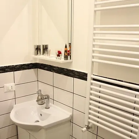 Apartment Sinahouse *