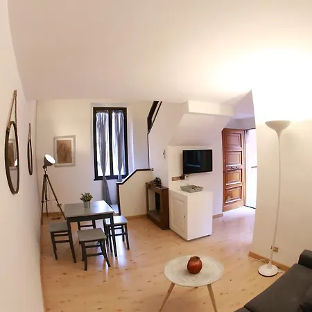 Palazzo Velli * Rom