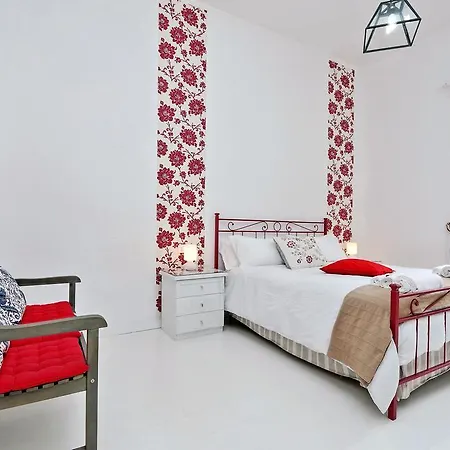 Charming Antonia 300 Mt From Colosseum Appartamento *