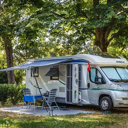 Campsite Tiber 2*