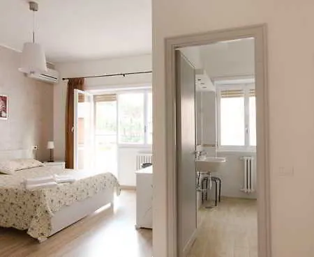 Bed and Breakfast Check-inn 3*