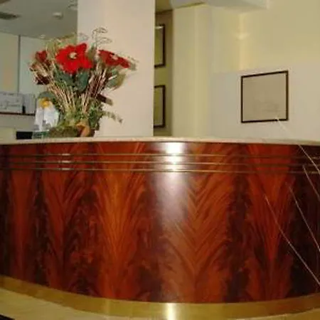 Hotel Executive 4*