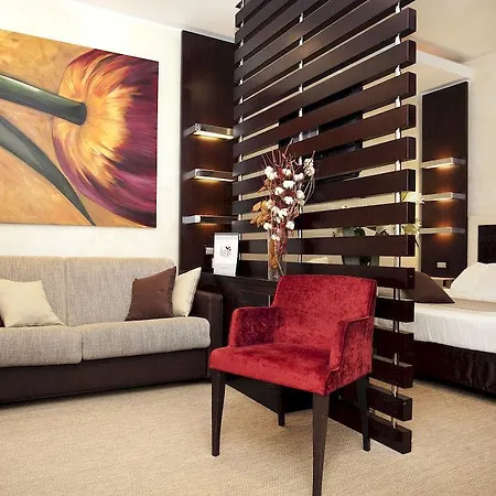 Les Fleurs Luxury House