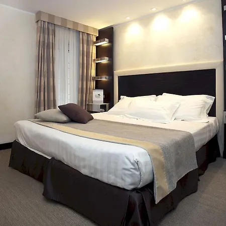 Les Fleurs Luxury House 3*