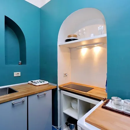 Garibaldi Apartment