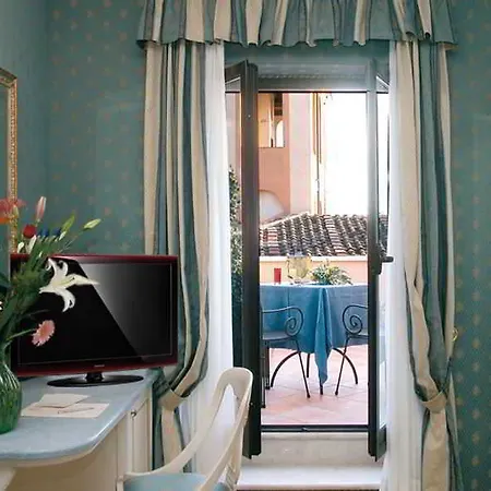 Hotel La Lumiere Di Piazza Di Spagna Roma