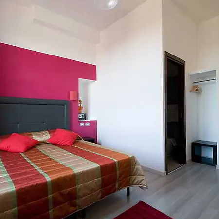 Hotell Mf 3*