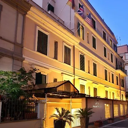Glori Hotel 4*