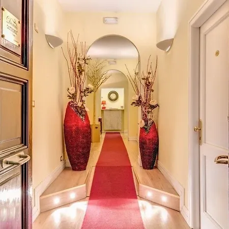 Residenza Castrense 2* Rome