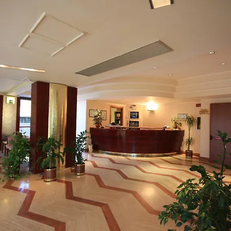 The Smooth Hotel