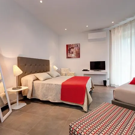 Aparthotel Appia Antica 5*