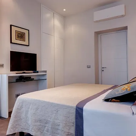 Aparthotel Appia Antica