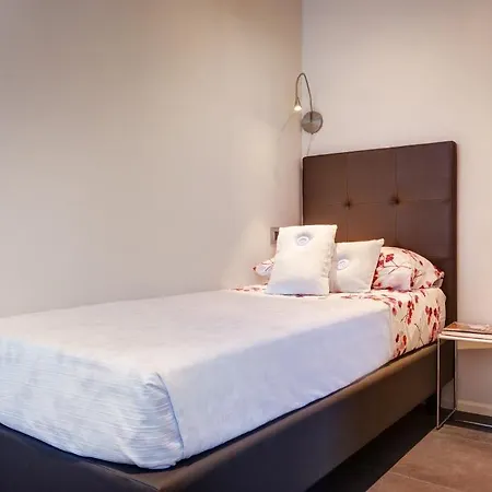 Appia Antica Aparthotel