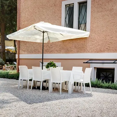 Appia Antica Aparthotel 5*