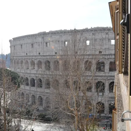 Colosseum Corner 2*