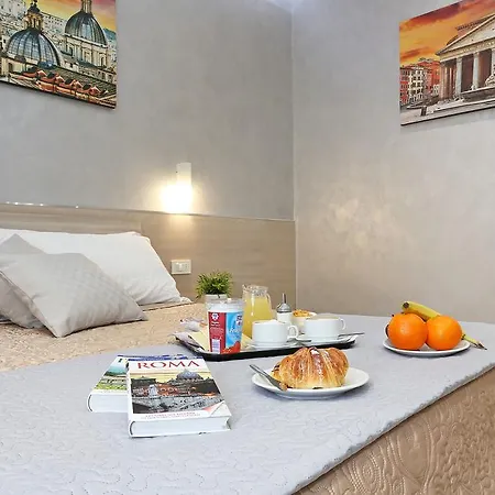 Adorasuite 2 Guest house 2*