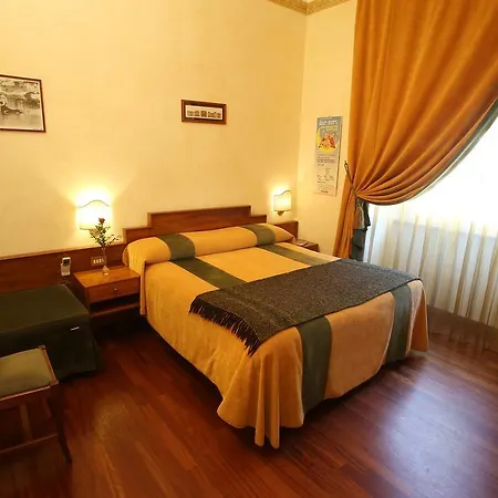 Al Colonnato Di San Pietro Bed & Breakfast Rome