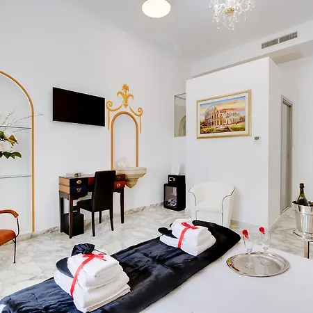 Queen Palace Affittacamere 2*