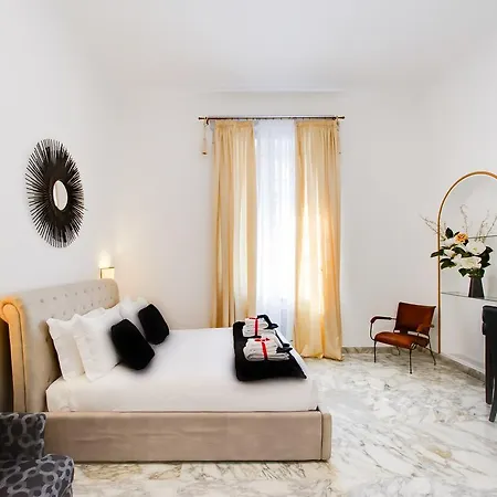 Queen Palace 2* Roma