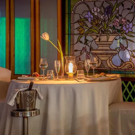 Shangri-la By Omnia Hotel Rome