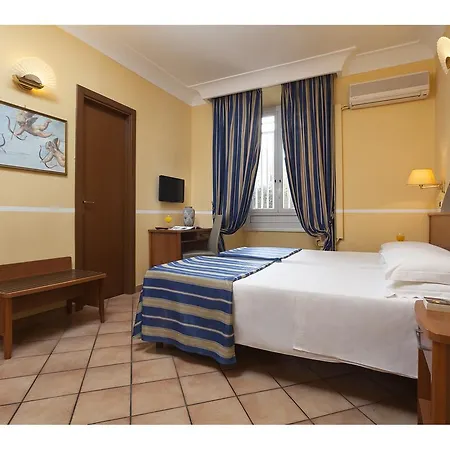 Kennedy Hotel