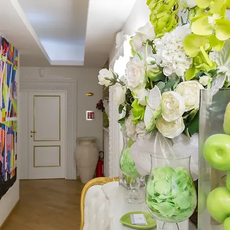 Bed & Breakfast Domus Spagna Capo Le Case Rome