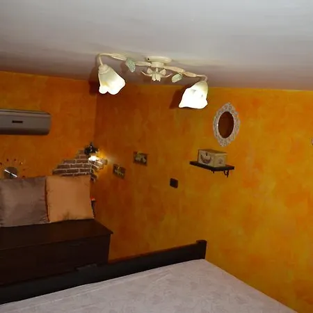 La Casetta Gialla Di Edoardo Apartment Rome