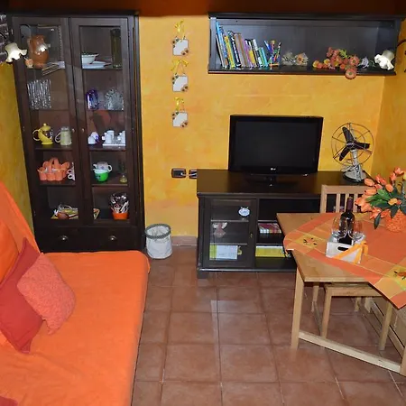 Apartment La Casetta Gialla Di Edoardo Rome