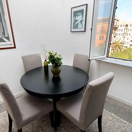 Piazza Capponi Apartment Rome