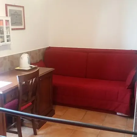 Vecchia 2* Roma