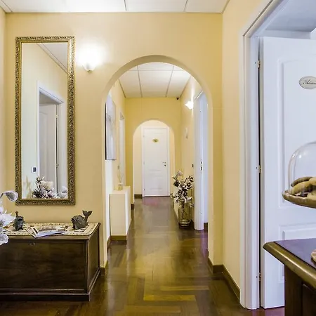 Domus Palatina Guest house Rome