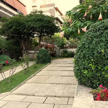 Attico 203 Bed & Breakfast
