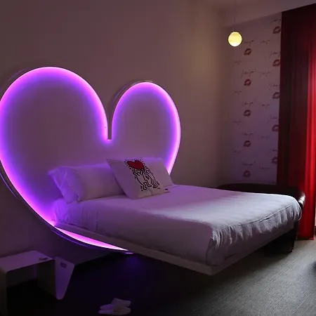 Irooms Jacuzzi 로마