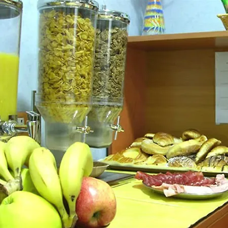 Hotel Milo 3*