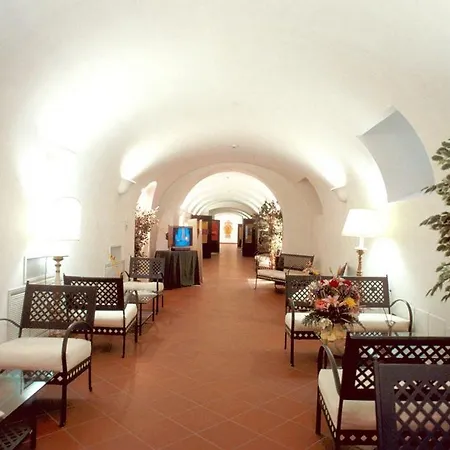 Domus Sessoriana Nocleg ze śniadaniem 3*