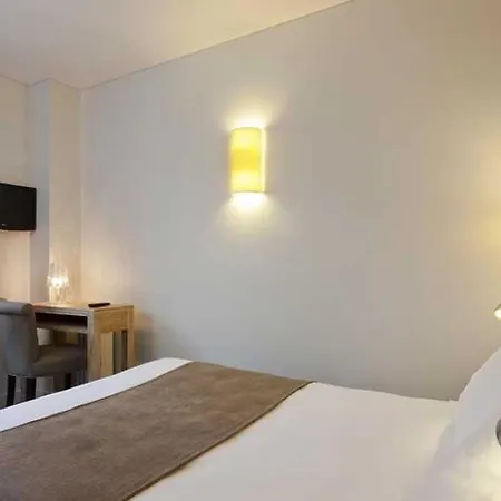 アラ パチス ゲストハウス 2*