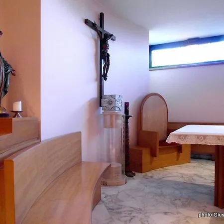 Nova Domus Aurelia Рим