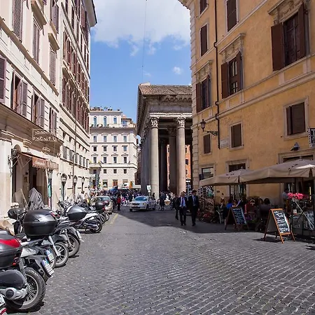 Guest house Delsi Pantheon
