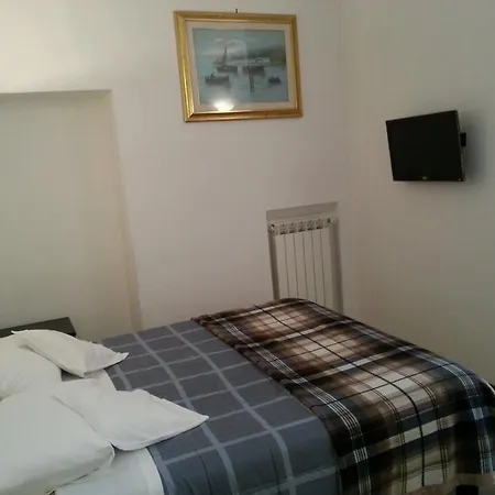 Bed & Breakfast Missi Rome