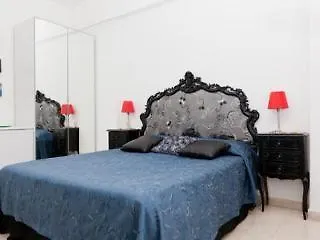 Gallery Guest house