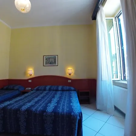 Ferrari Hotel 2*