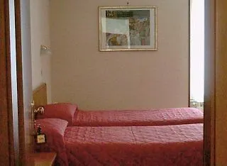 Milo 3*