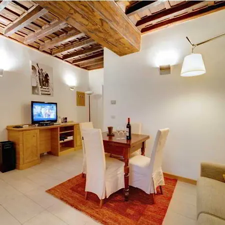 Numa Vici Aparthotel