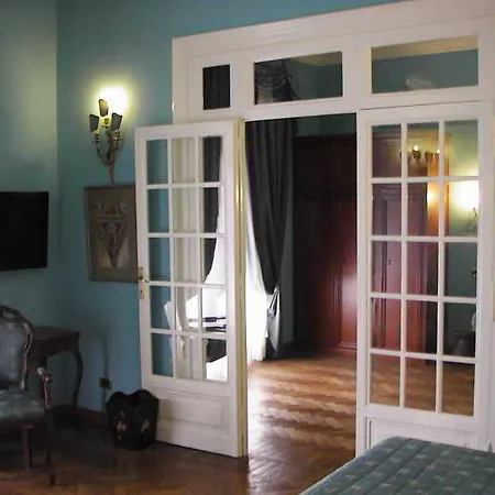 Episcopo Lipinsky Luxury Bed and Breakfast 2*